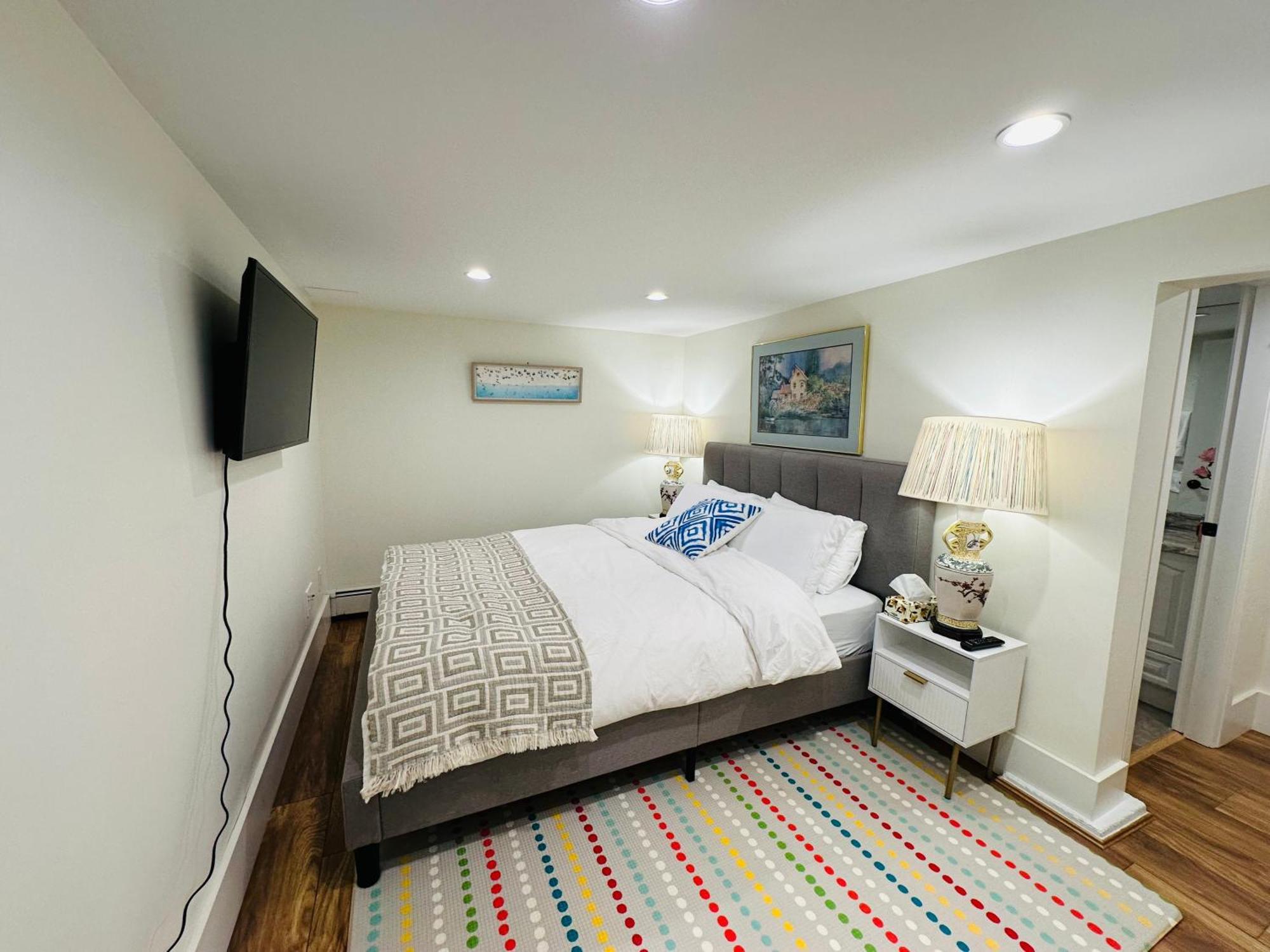 Shaughnessy Cozy Bedrooms Guest House バンクーバー エクステリア 写真