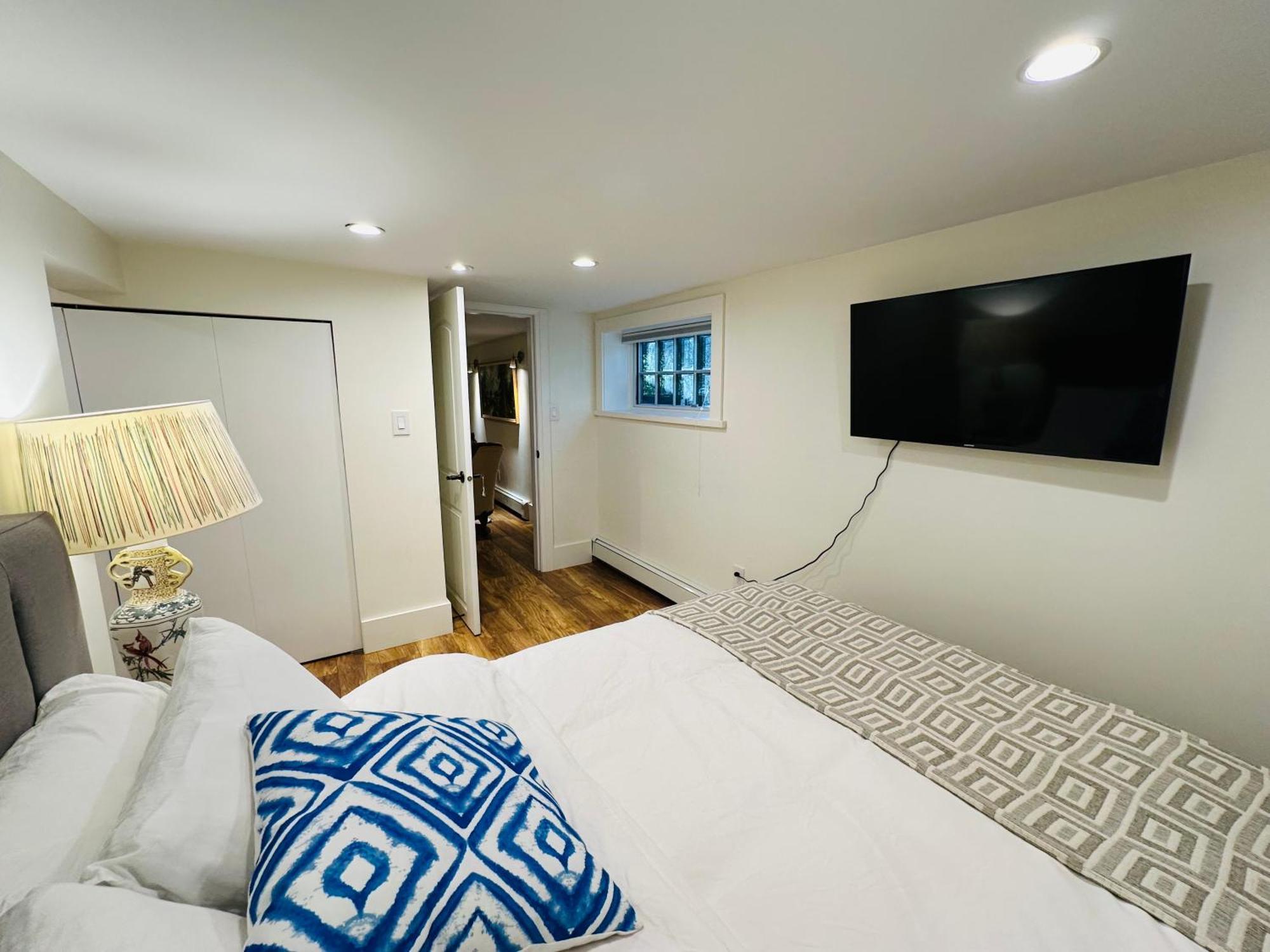 Shaughnessy Cozy Bedrooms Guest House バンクーバー エクステリア 写真