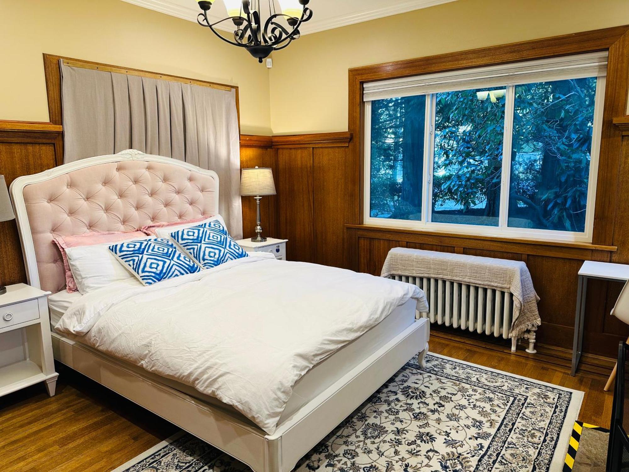 Shaughnessy Cozy Bedrooms Guest House バンクーバー エクステリア 写真
